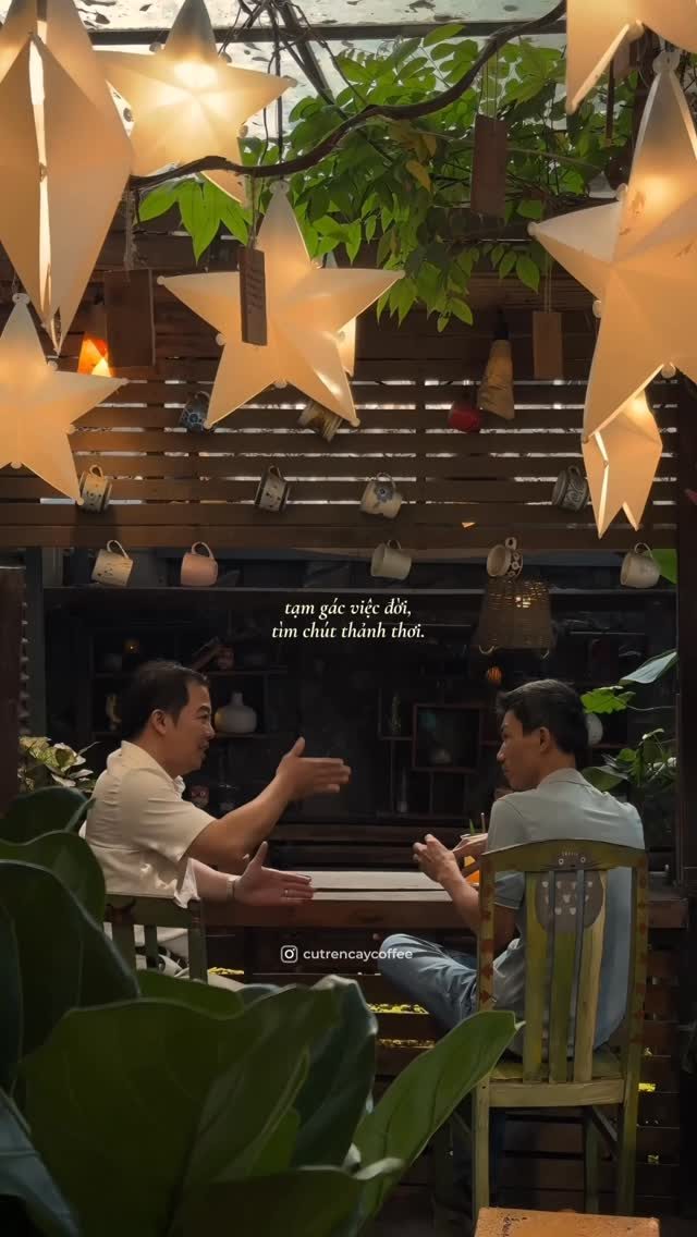 A quiet afternoon around the shop