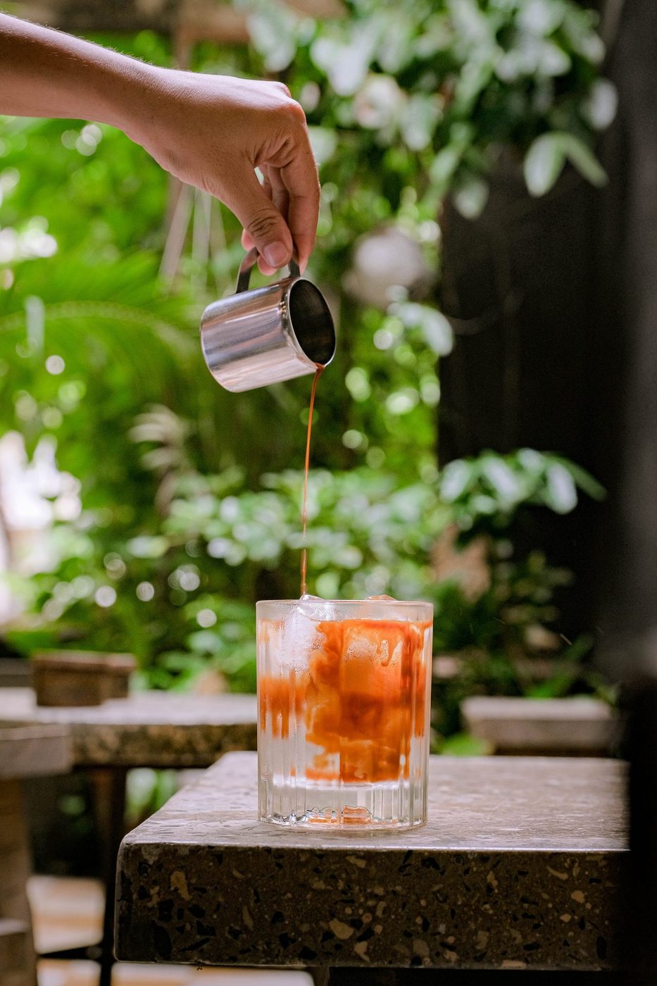 High-volume; latte art, brownies, espresso pours, signature drinks