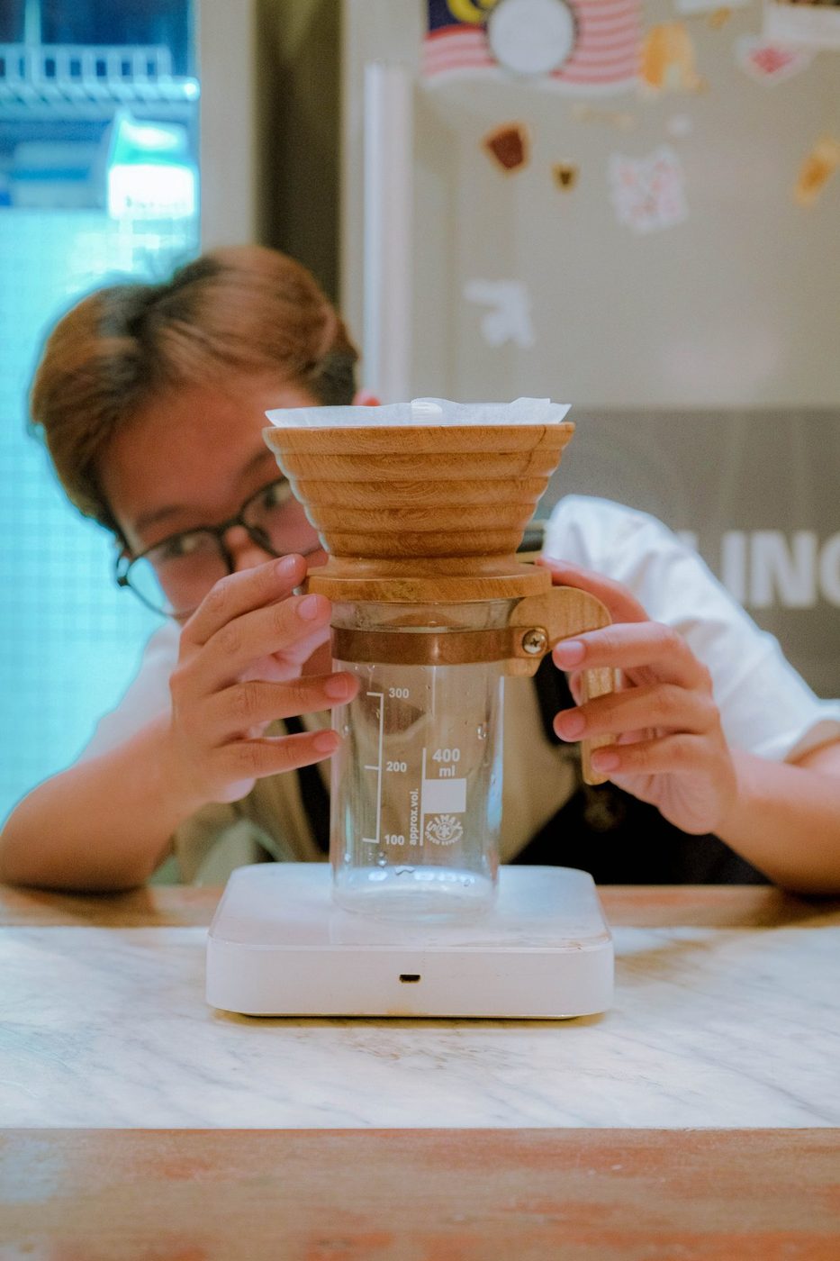 High-volume; latte art, brownies, espresso pours, signature drinks
