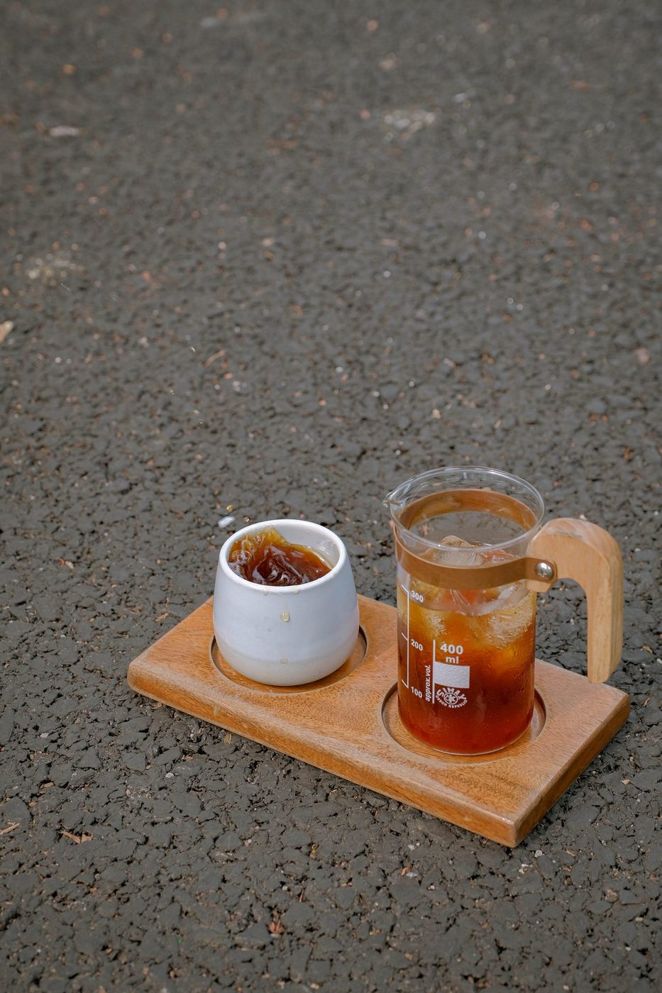 High-volume; latte art, brownies, espresso pours, signature drinks