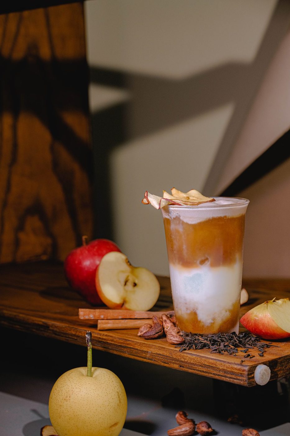 Autumn apple-cinnamon drinks; crème brûlée coffee, crystal glass