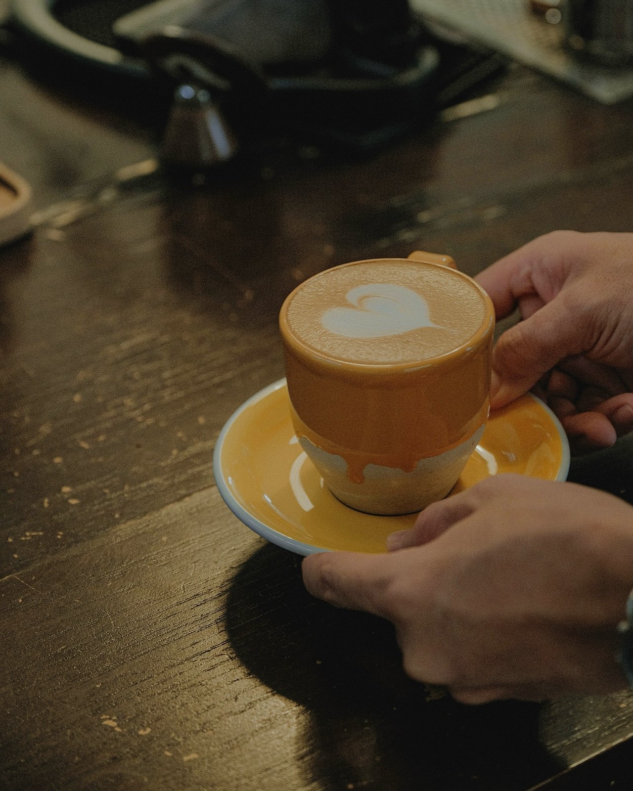 Hand-poured latte