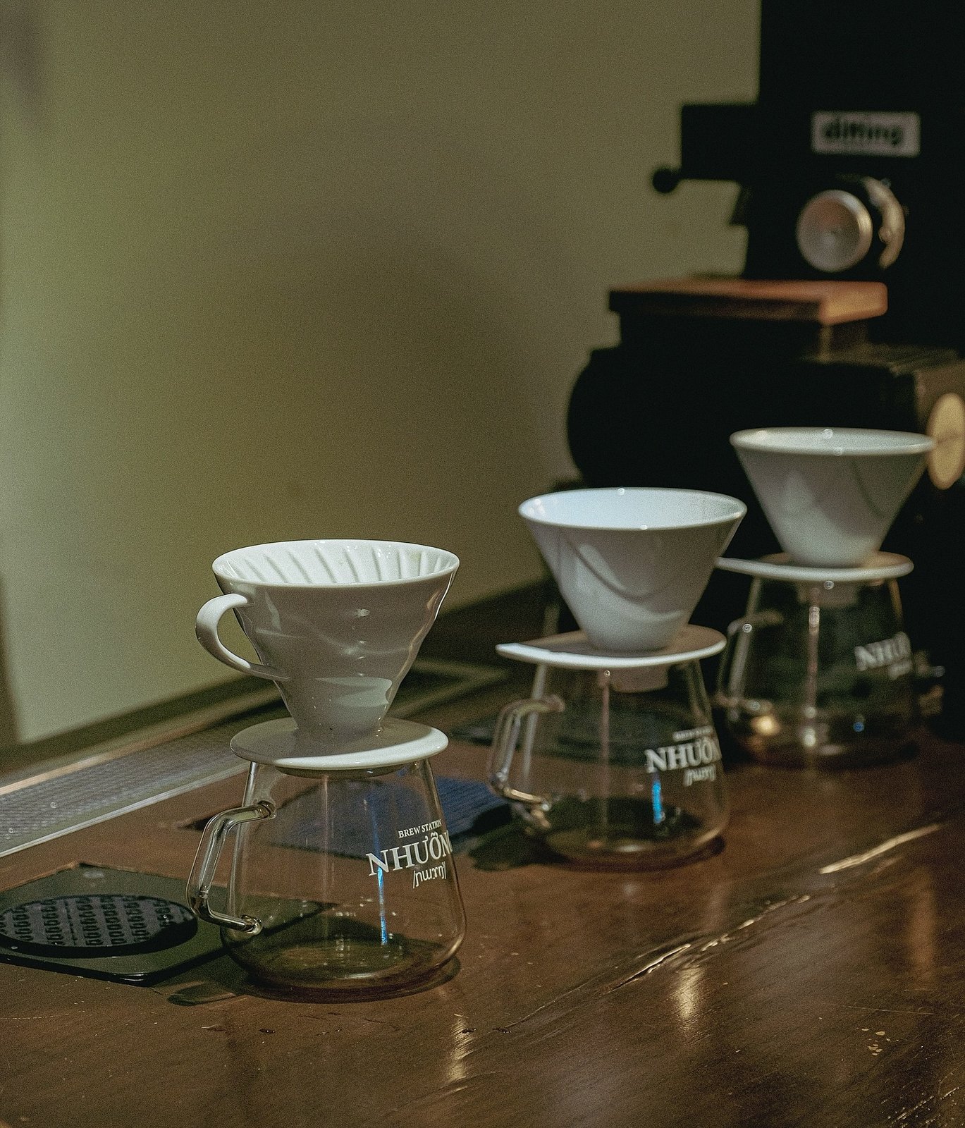 The NHƯỠNG brew counter